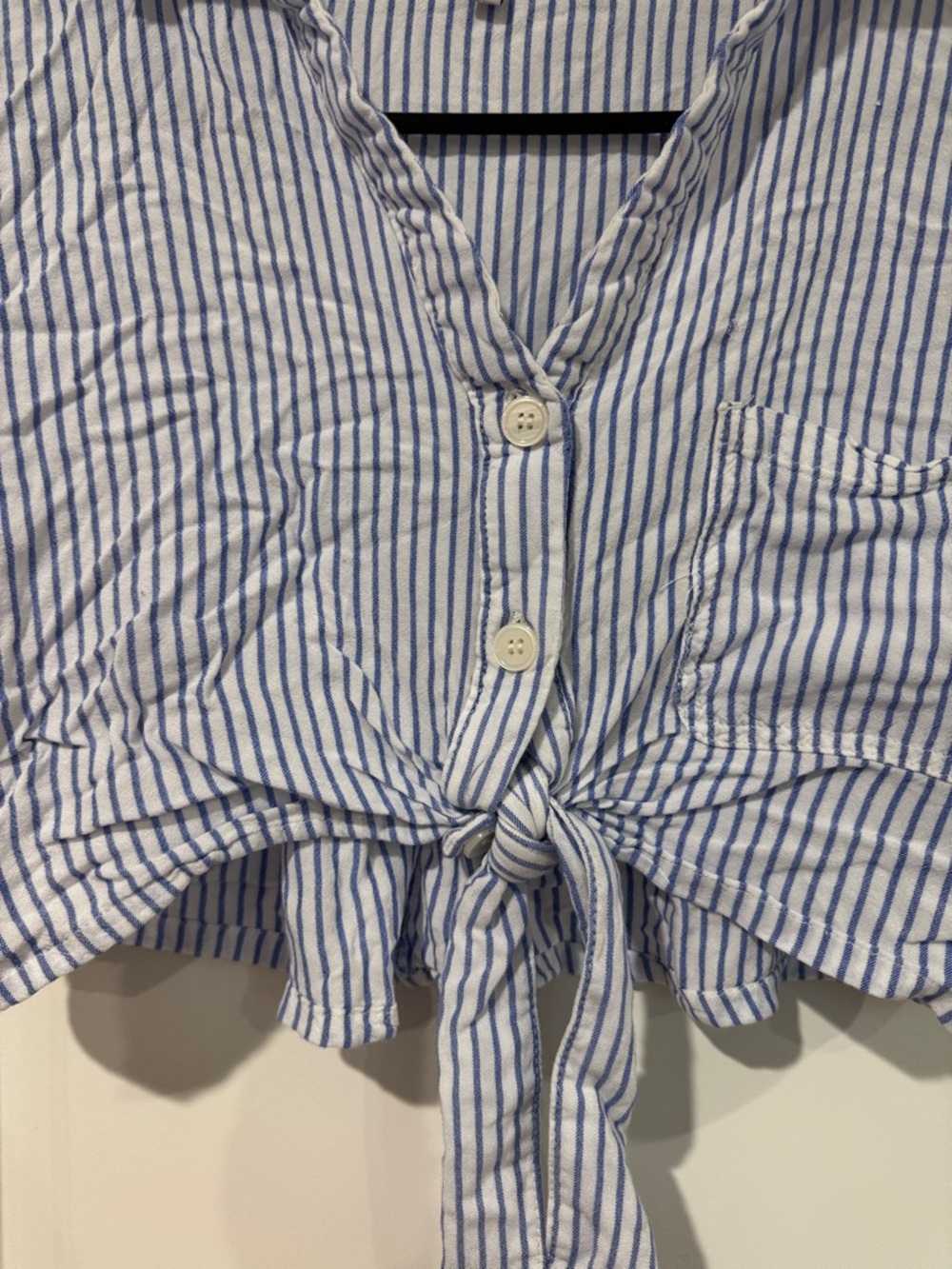 Love Tree Blue and White Striped Tie-Front Crop Top / AA25 - Picture 2 of 4